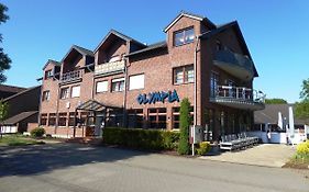 Olympia Hotel & Restaurant  3*